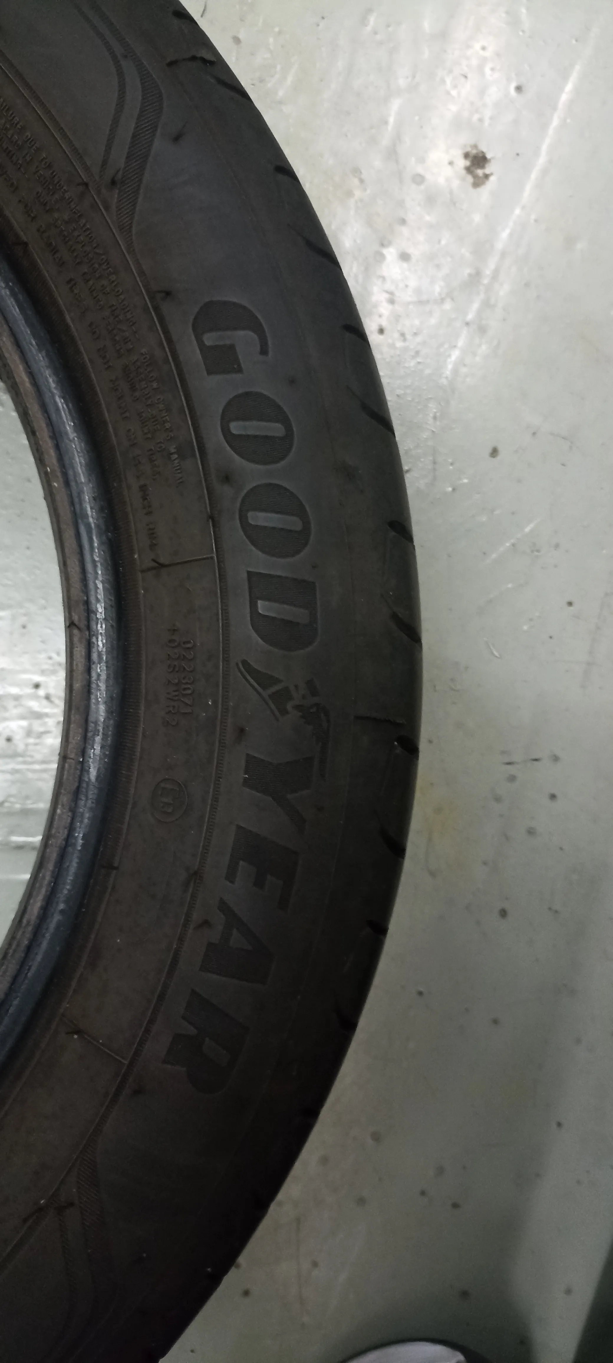 ljetne gume goodyear 205 55 16 - slika 3