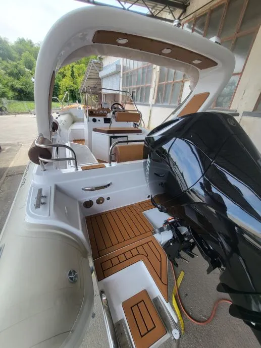 shark 23 novo model 2026 akcija - slika 20