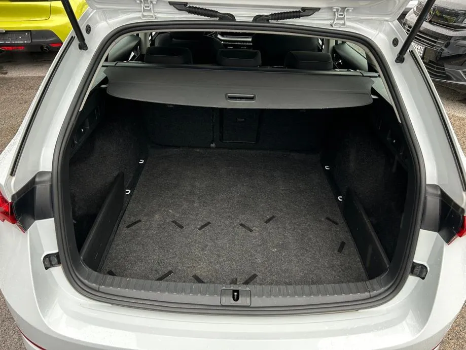 škoda octavia combi 2,0 tdi dsg - 2022 - navi - perfekt - reg 1 god ! - slika 8