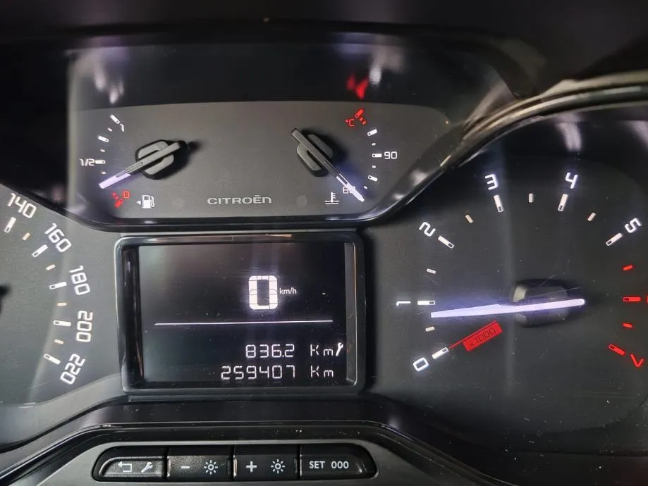 citroen berlingo, 2019 god, 260000km kartice 24/36 rata, 2019 god. - slika 15