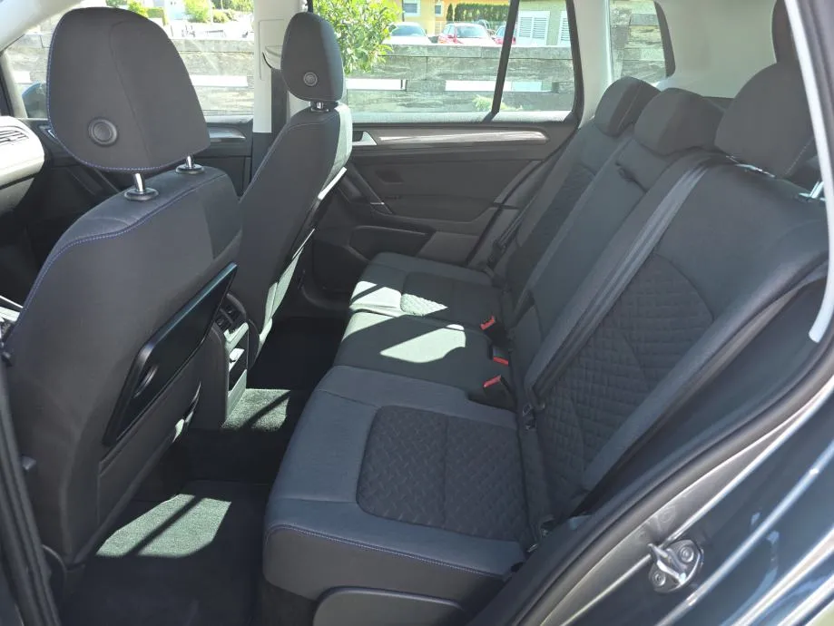vw golf sportsvan 1.5 automatik - slika 10