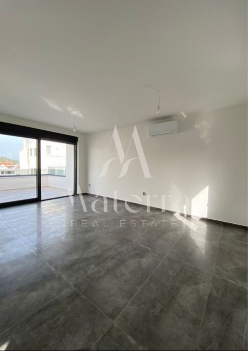 murter, 3-soban stan - 93,93m2, terasa sa pogledom na more, 150m plaža - slika 13