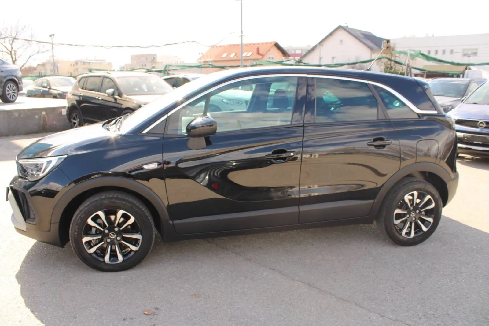 opel crossland 1.2 turbo automatik *led, navigacija* - slika 17