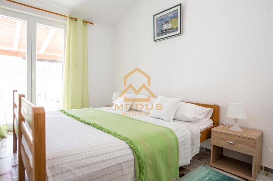 rogoznica, apartmanska kuća u blizina plaže** (prodaja) - slika 5