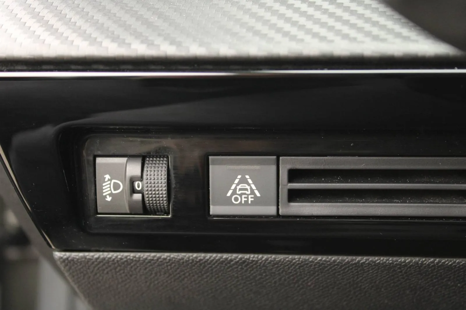 peugeot 508 sw 1.5 hdi *navigacija, kamera* - slika 16