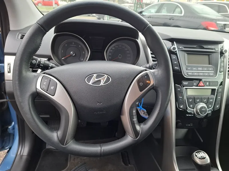 hyundai i30 1.4 crdi*trend*klima*park.senzori* - slika 14