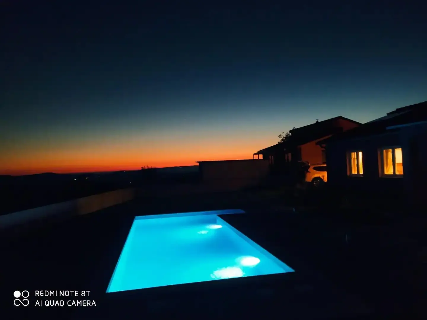 izuzetna priilika! roč, villa s bazenom, 180m2, 1000m2 okučnice - slika 22