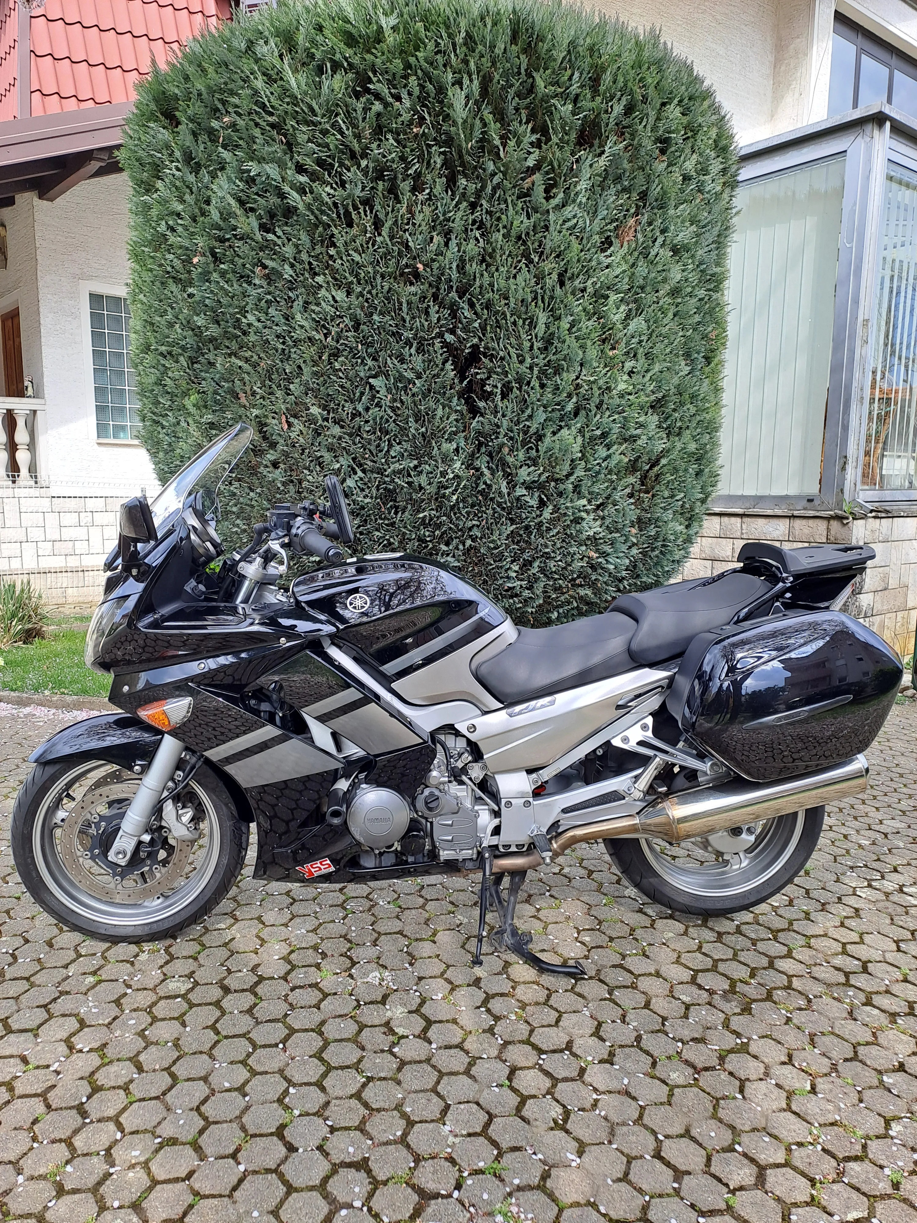 yamaha fjr 1300 - slika 10