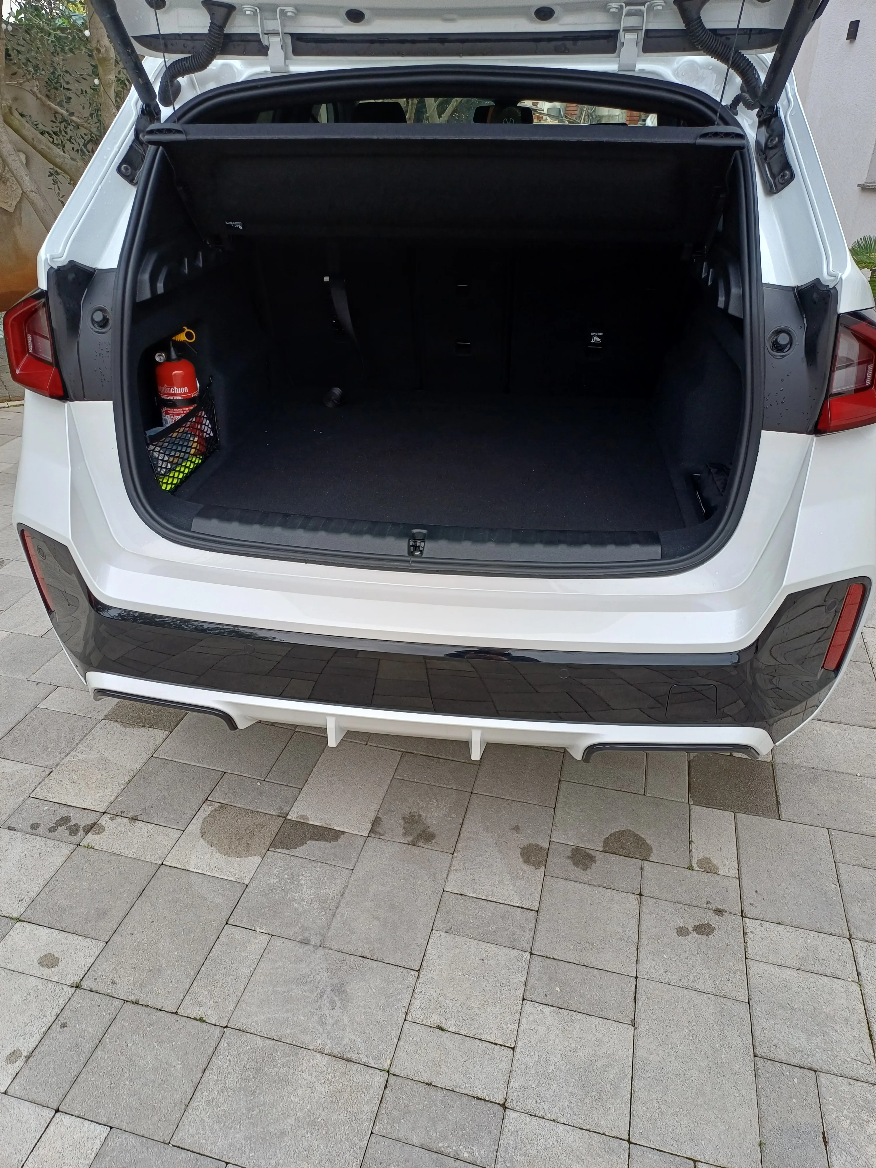 bmw x1 kupljen u tomića garancija 20 s drive m sport - slika 3