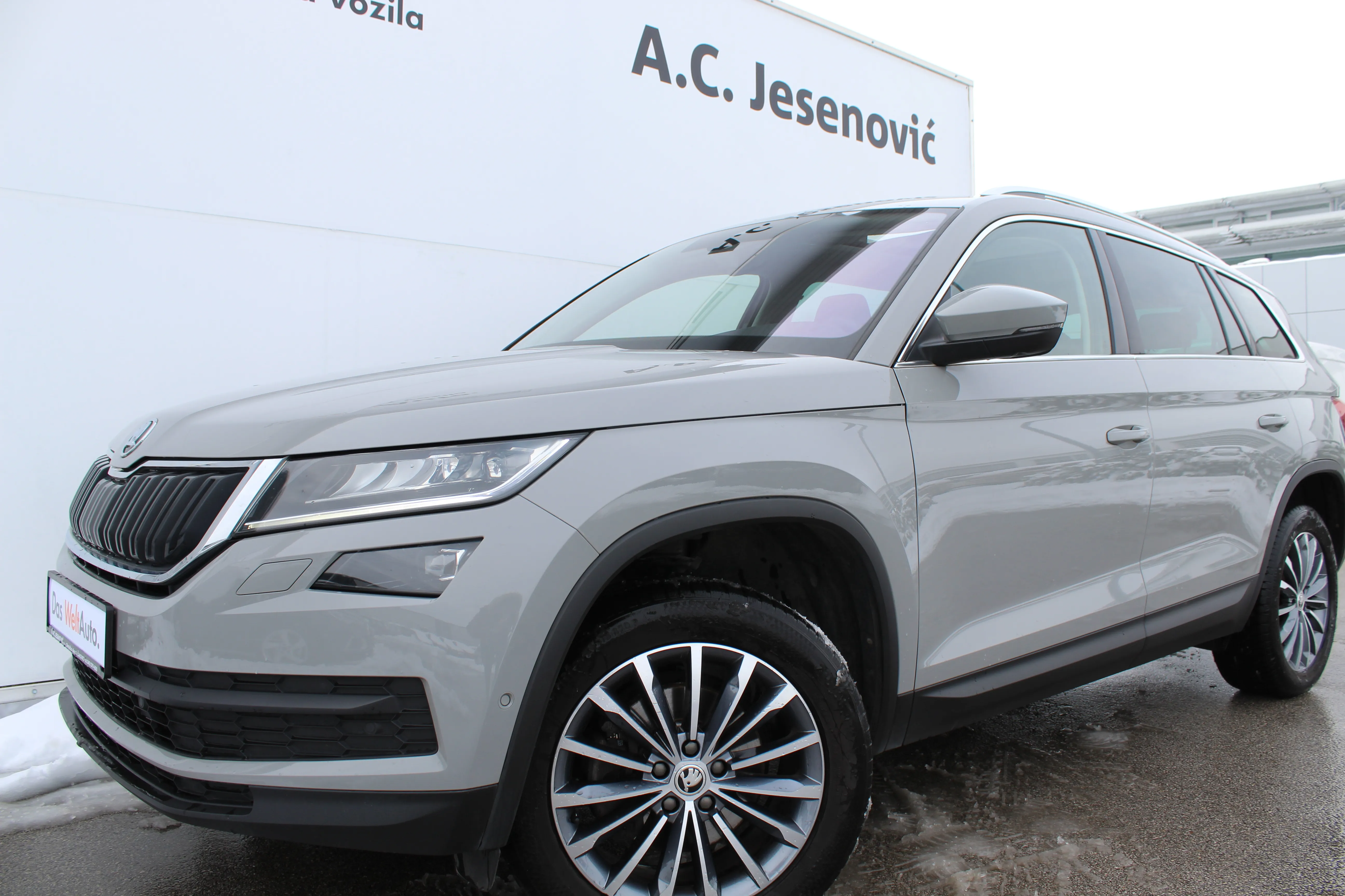13094 škoda kodiaq ambition 2.0 tdi 4x4 dsg - slika 5
