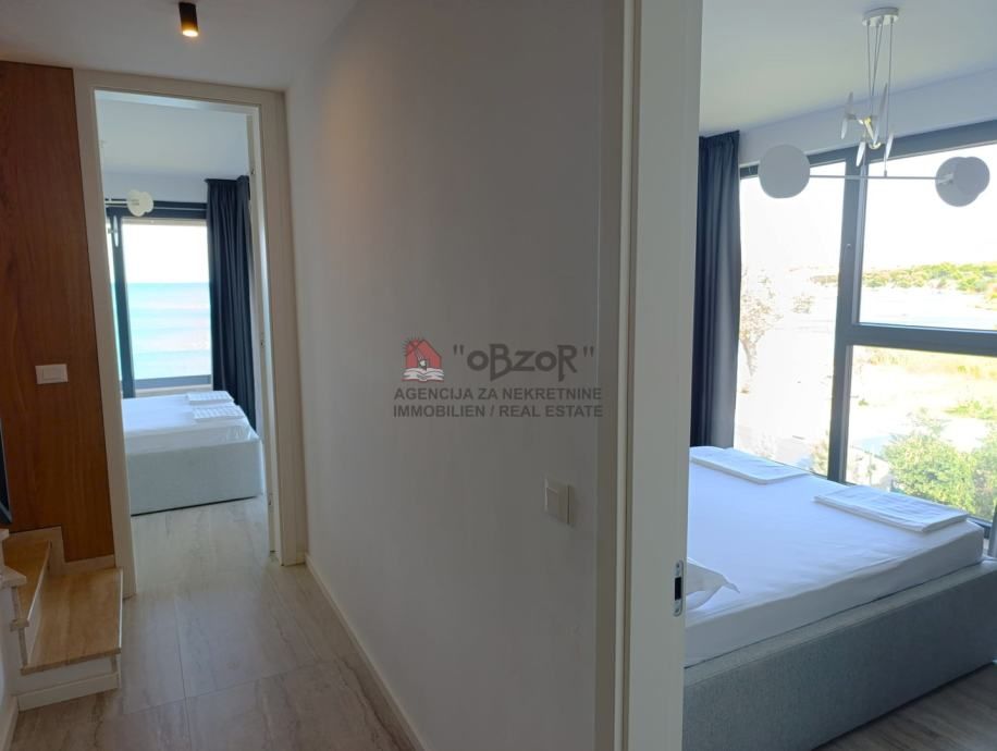 povljana-dvoetažan apartman(s5) penthouse - prvi red do mora - slika 10
