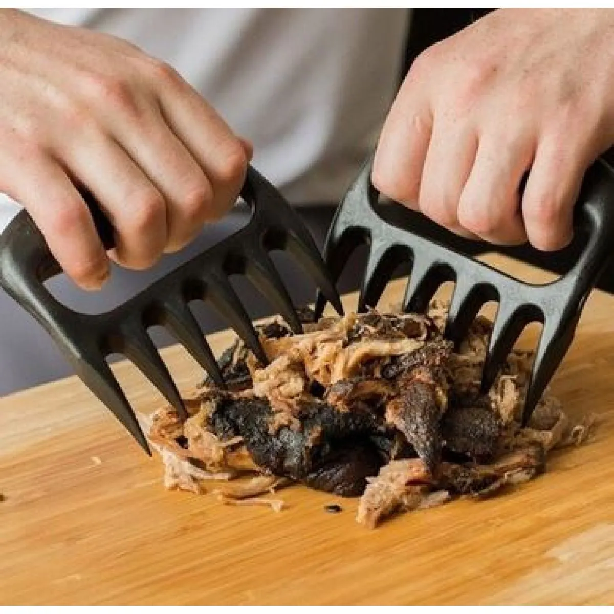 2 komada drobilice mesa medvjeđa šapa BBQ - Zagreb