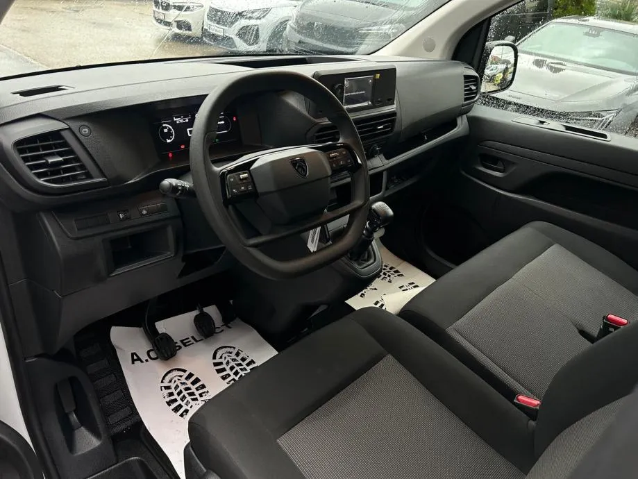 peugeot expert furgon l2 bluehdi 145 - 2025 - 6.200 km - registriran! - slika 9