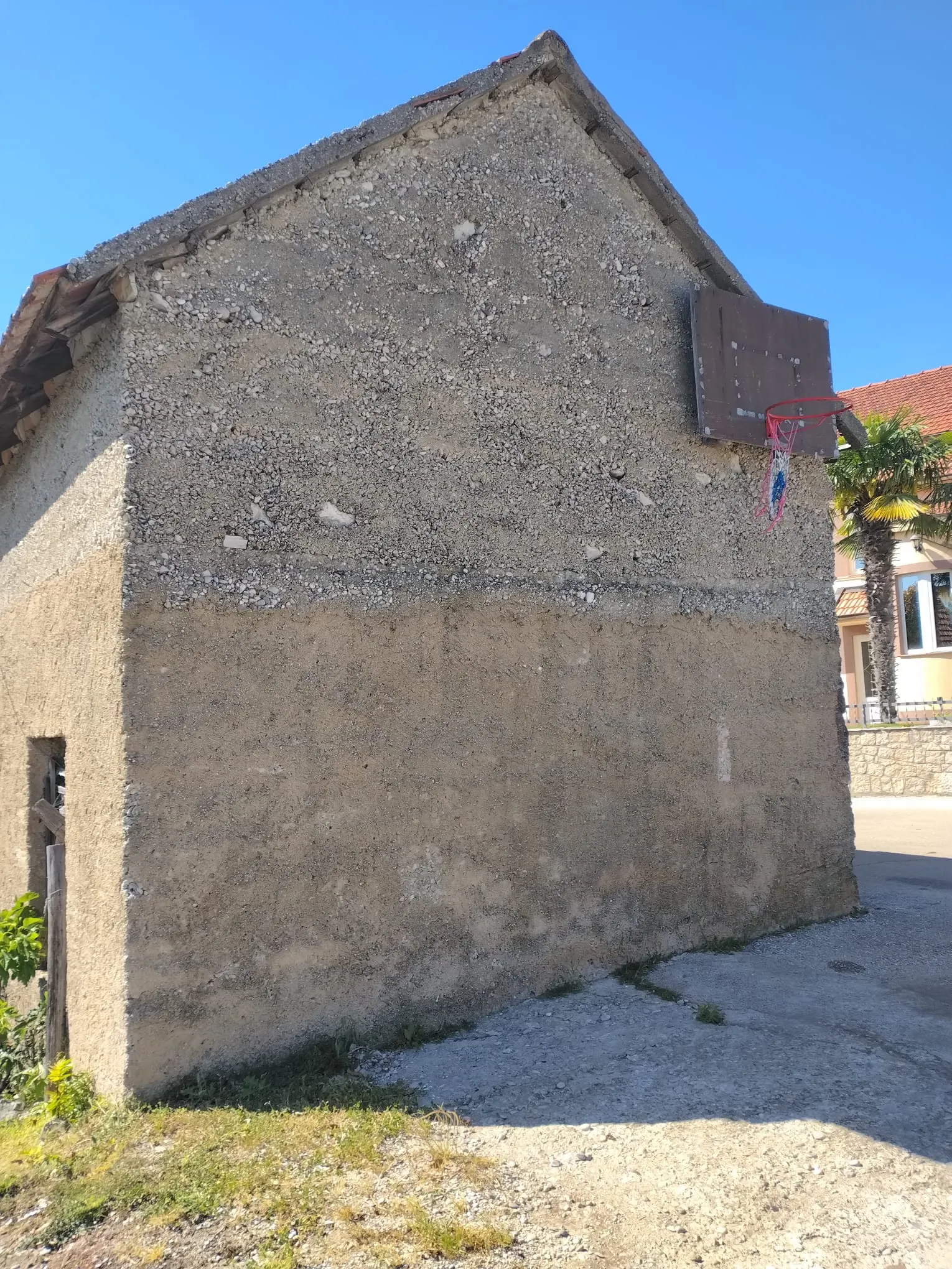 kuća za renoviranje - slika 19
