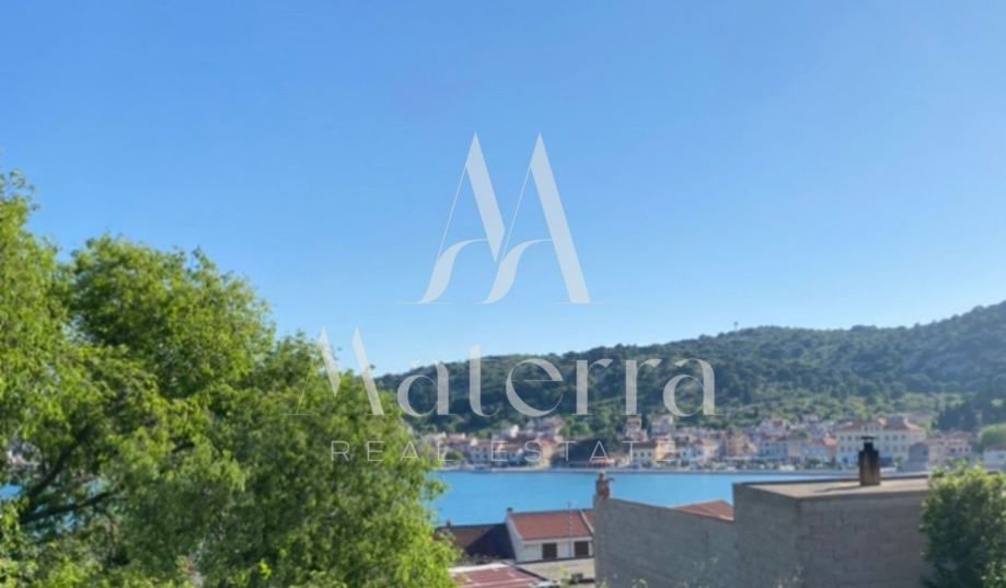 tisno/murter, samostojeća kuća sa dvorištem, 100m od mora i plaže - slika 10