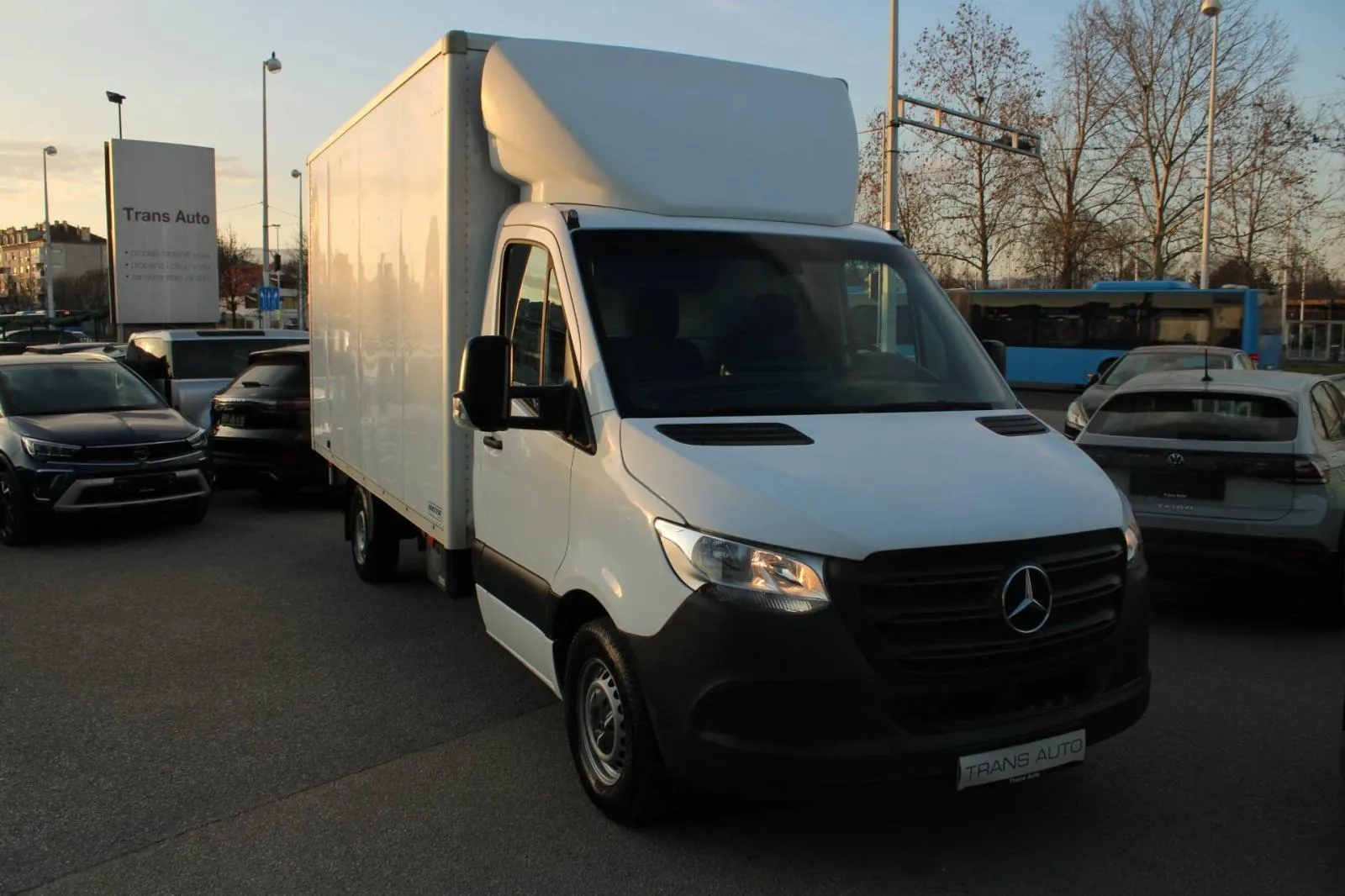 mercedes-benz sprinter 315 cdi kutija, 2022 god. - slika 4