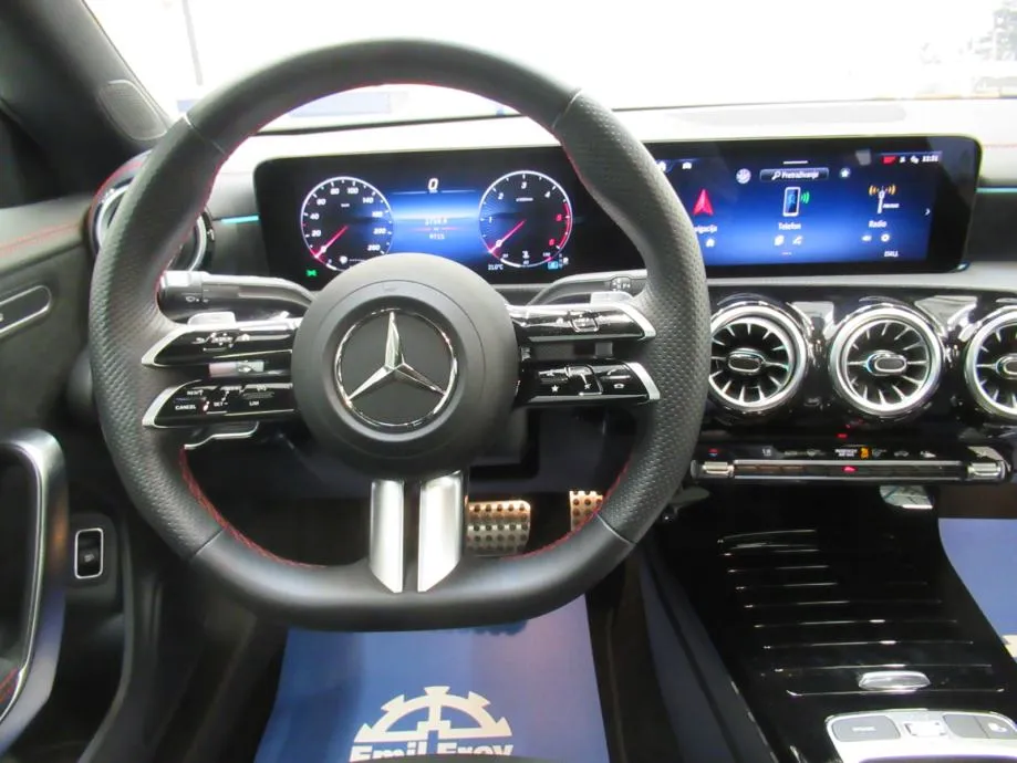 mercedes-benz cla 200 d amg/pano/night/keyless/multibeam led/19'' - slika 14