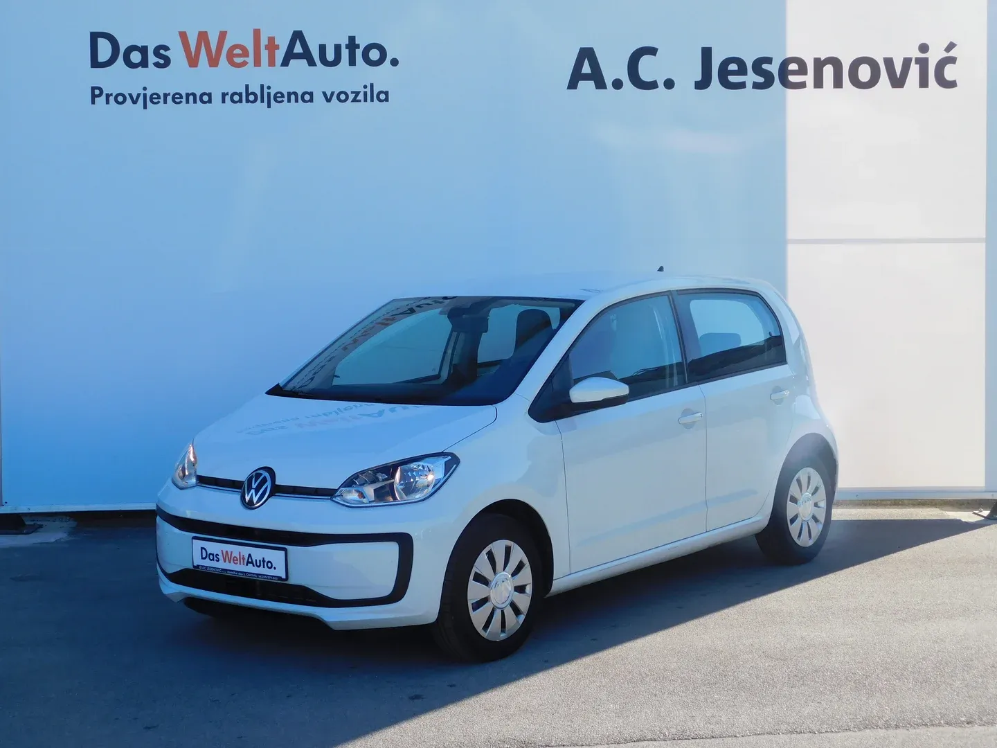 08106 Volkswagen up! 1.0 - Čakovec