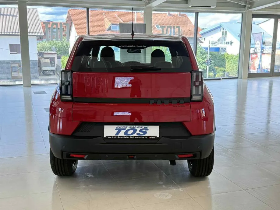 fiat panda 1,2 110 e-hybrid at – icon - dostupno odmah!!! - slika 5