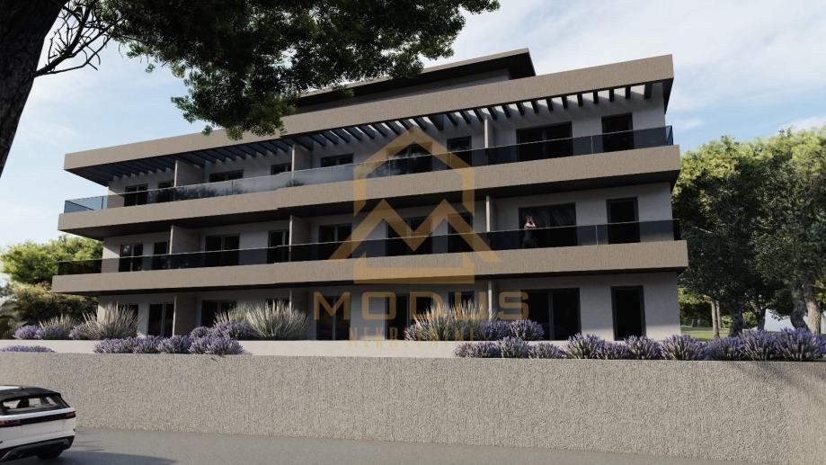 split, dragovode- jednosoban penthouse s velikom terasom** (prodaja) - slika 3