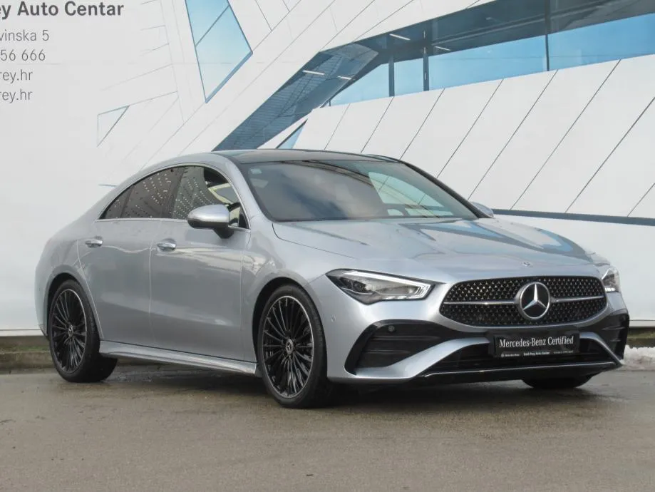 mercedes-benz cla 200 d amg line - slika 4