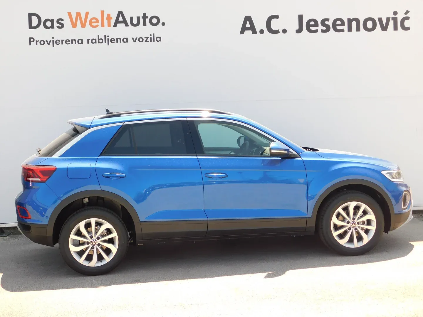 12675 volkswagen t-roc 1.0 tsi life plus - slika 4
