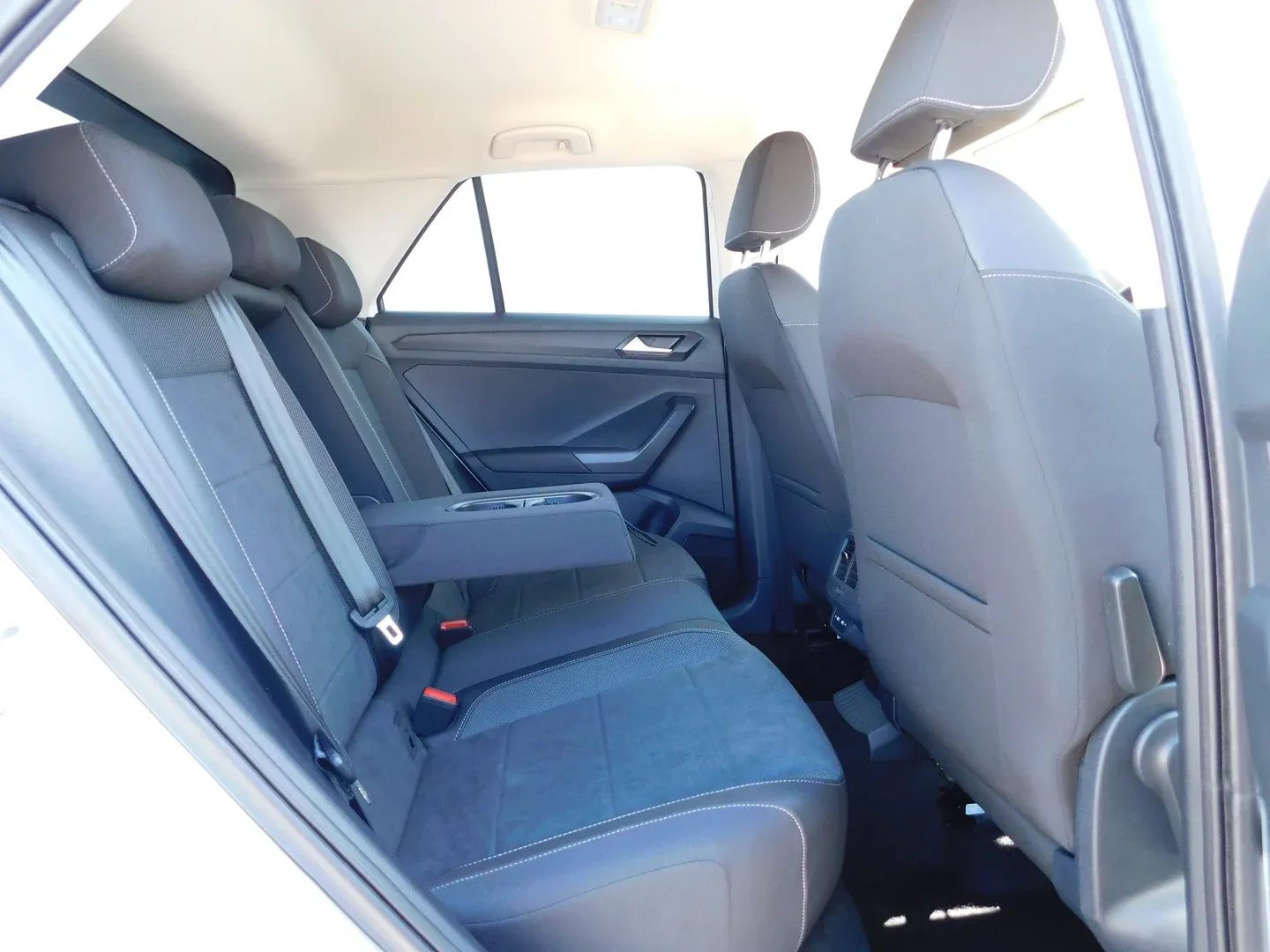 08581 volkswagen t-roc 2.0 tdi style - slika 13
