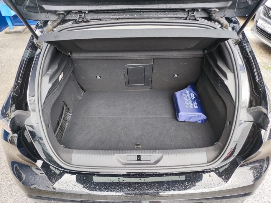 peugeot 308 allure hybrid - plug in - full oprema - reg 1 god ! - slika 19