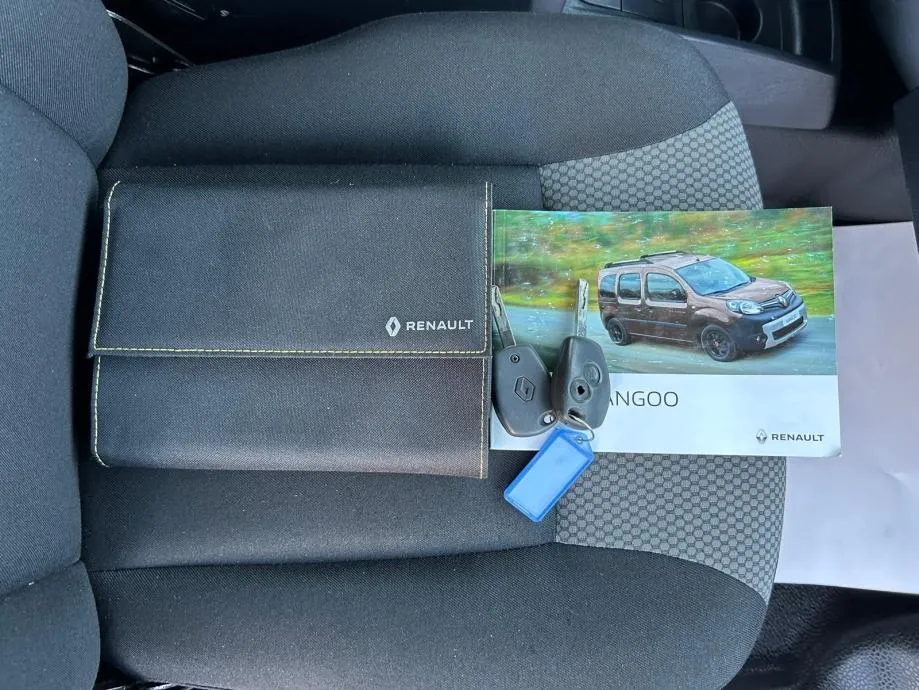 renault kangoo 1.5 dci - model 2021 - 120.000km - servisna - slika 19