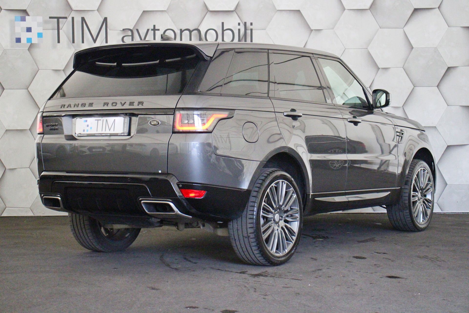 land rover range rover sport 3.0 tdv6 4wd aut hse dynamic matrix led - slika 3