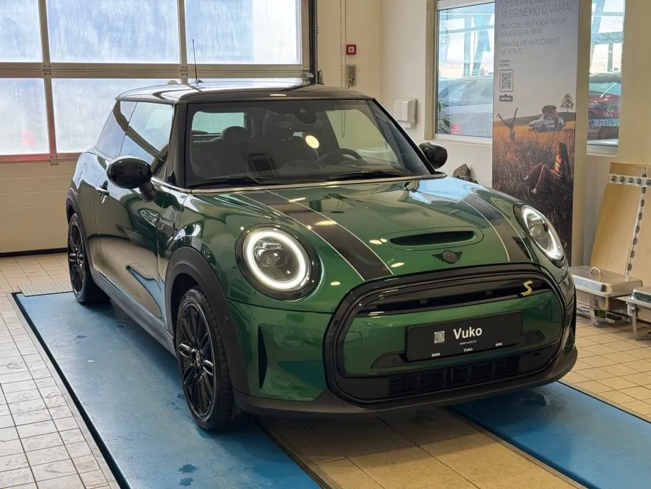 MINI Cooper SE "Clasic" - Brodski Varoš, Slavonski Brod