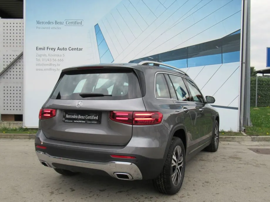 mercedes-benz glb 200 d progressive advanced plus **3 godine jamstva** - slika 8