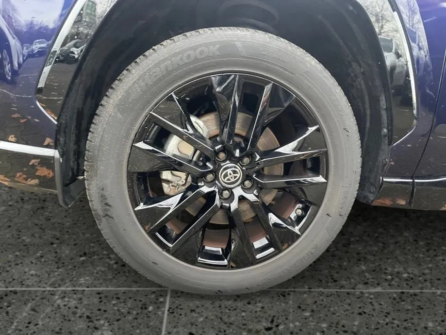 toyota rav4 2,5 hev style tech - slika 14