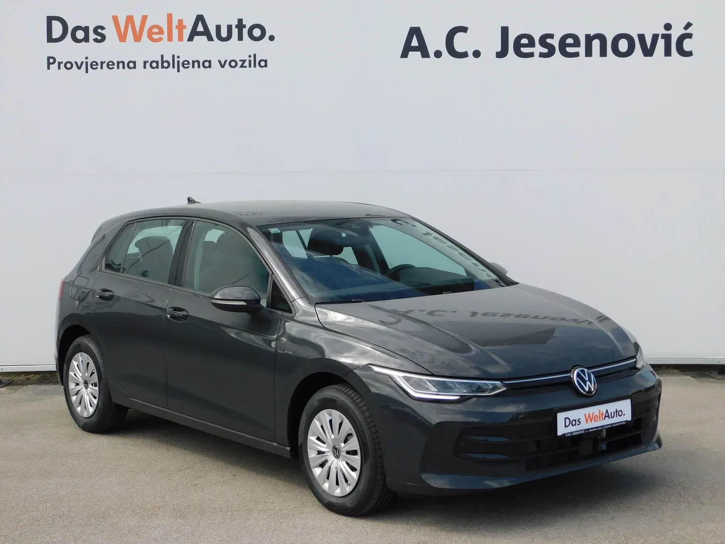 12839 volkswagen golf 8 2.0 tdi - slika 3