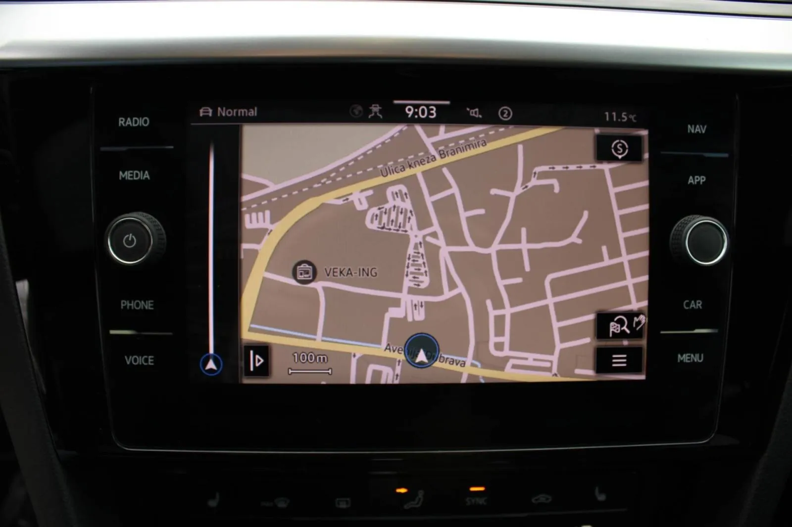 vw arteon 2.0 tdi dsg r-line *panorama, led, kamera, navigacija* - slika 25
