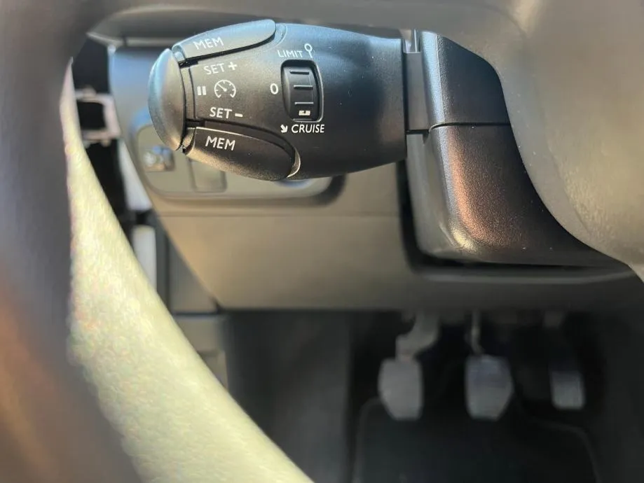 citroën c3 1,2 puretech, navi, tempomat, klima, 4x garancija! - slika 15