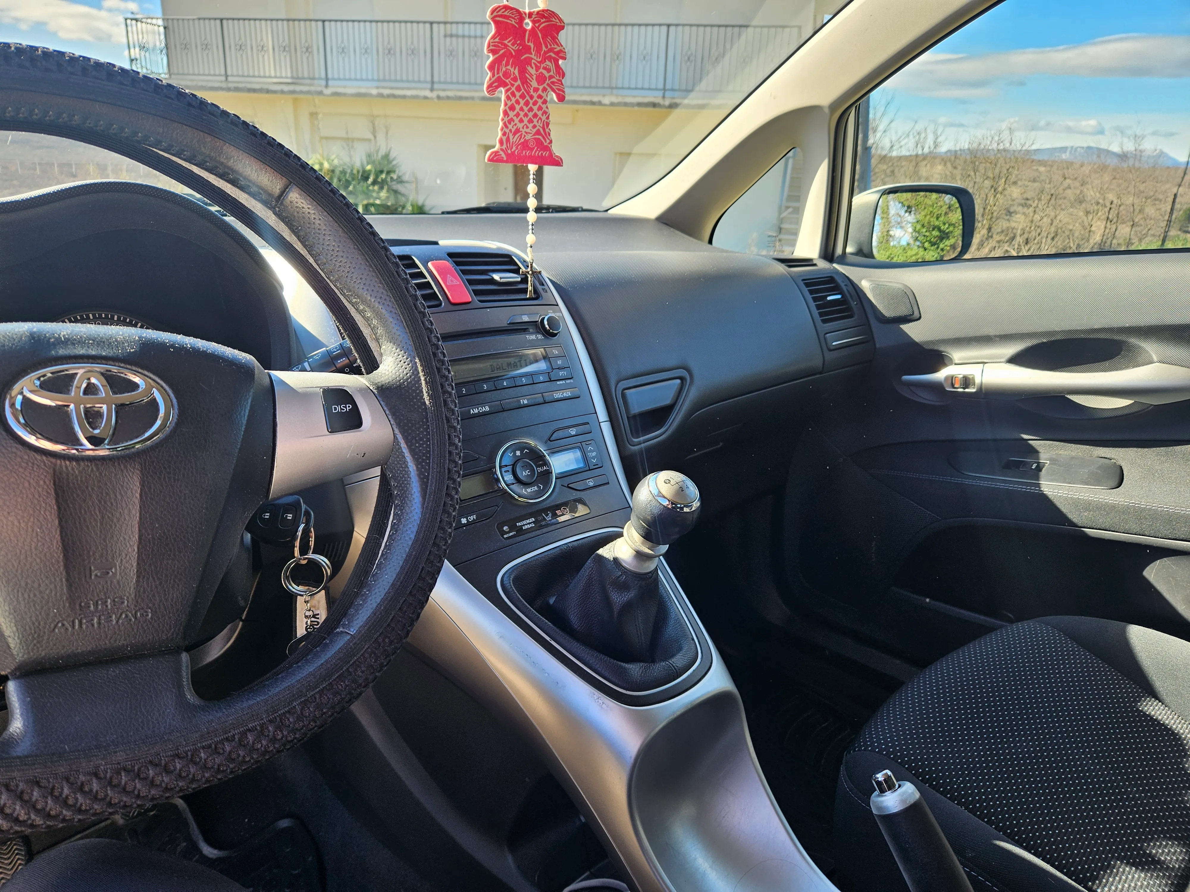 toyota auris - slika 4