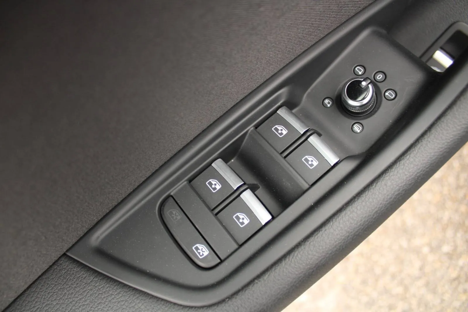 audi a4 30 tdi s-tronic *led, navigacija, kamera* - slika 14