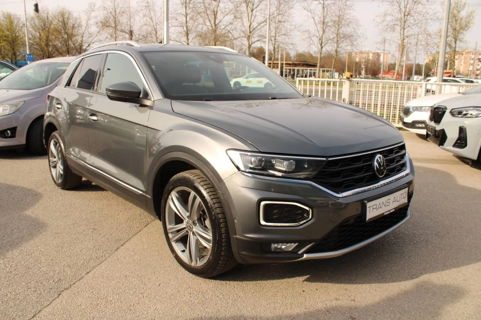 vw t-roc 2.0 tsi dsg 4motion sport *panorama,beats,kamera* - slika 3