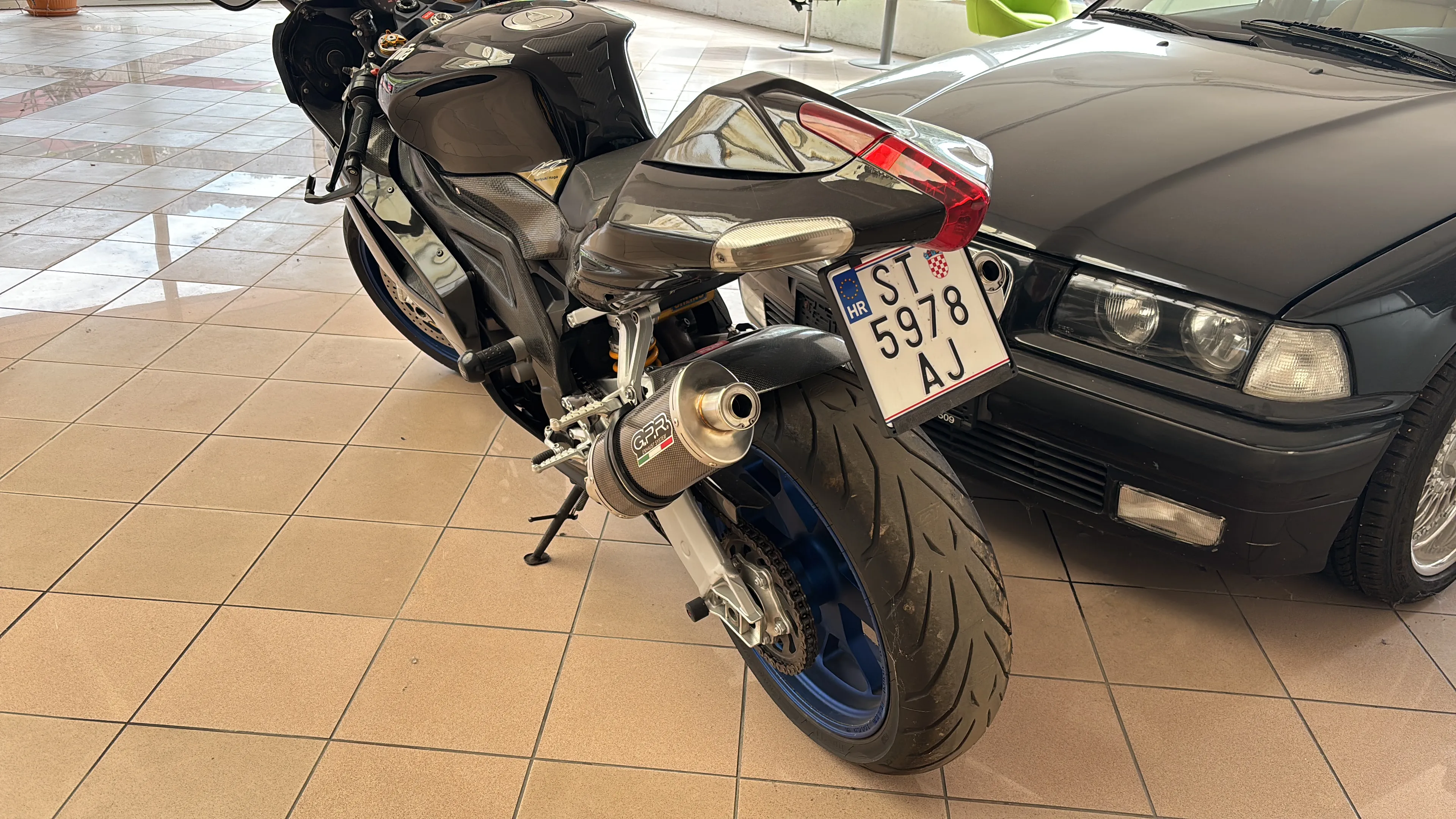 aprilia rsv 1000 r factory, 2004 god. - slika 20