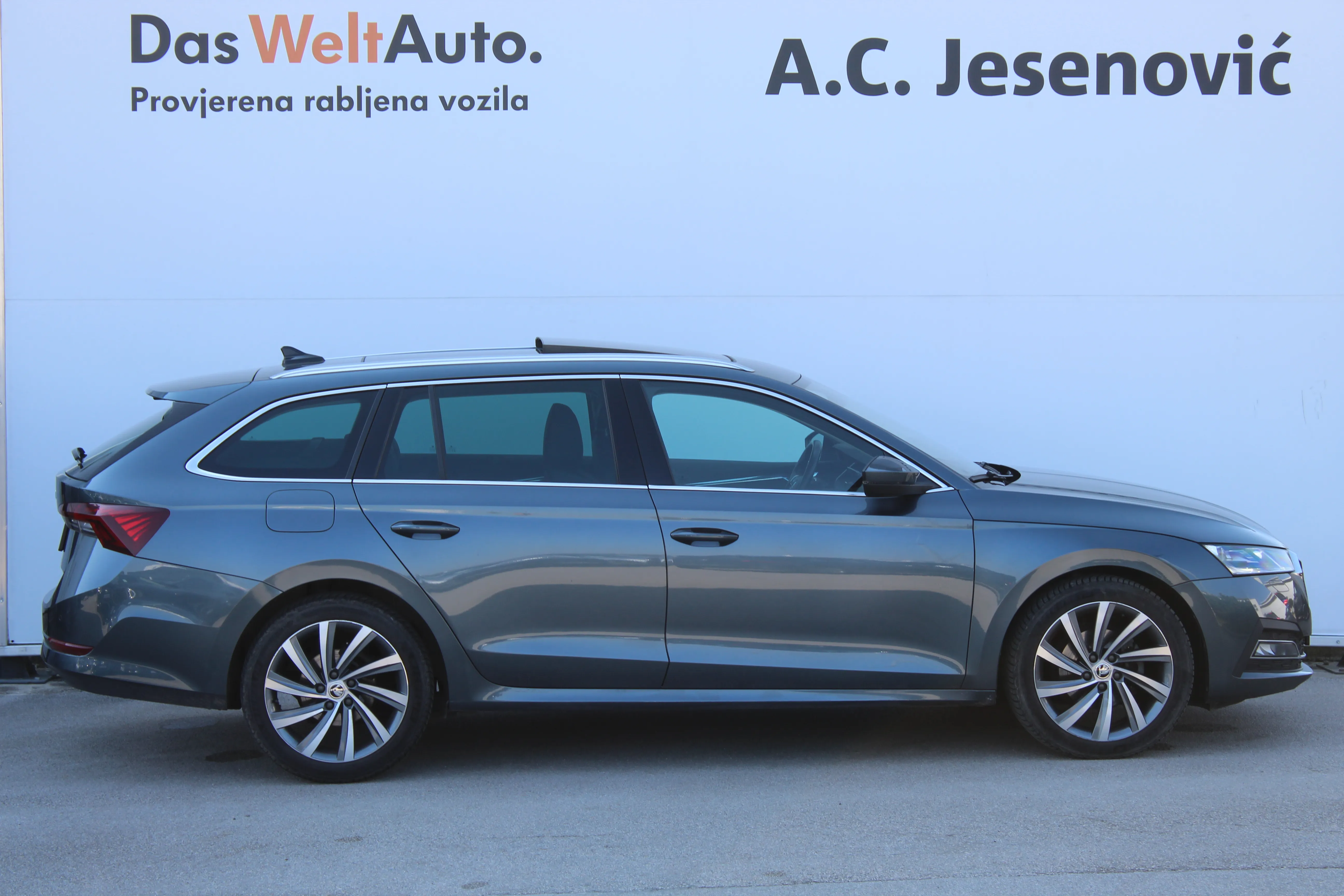13144 škoda octavia combi ambition 2.0 tdi - slika 4