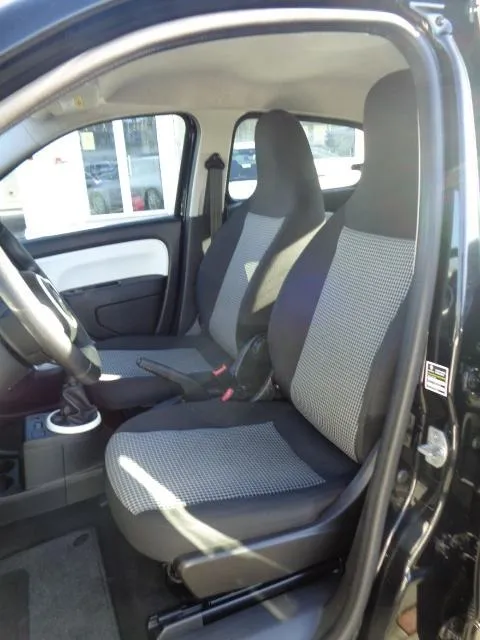 renault twingo 1,0 sce 70; tempomat; klima; 1. vlasnik; u pdv-u - slika 9