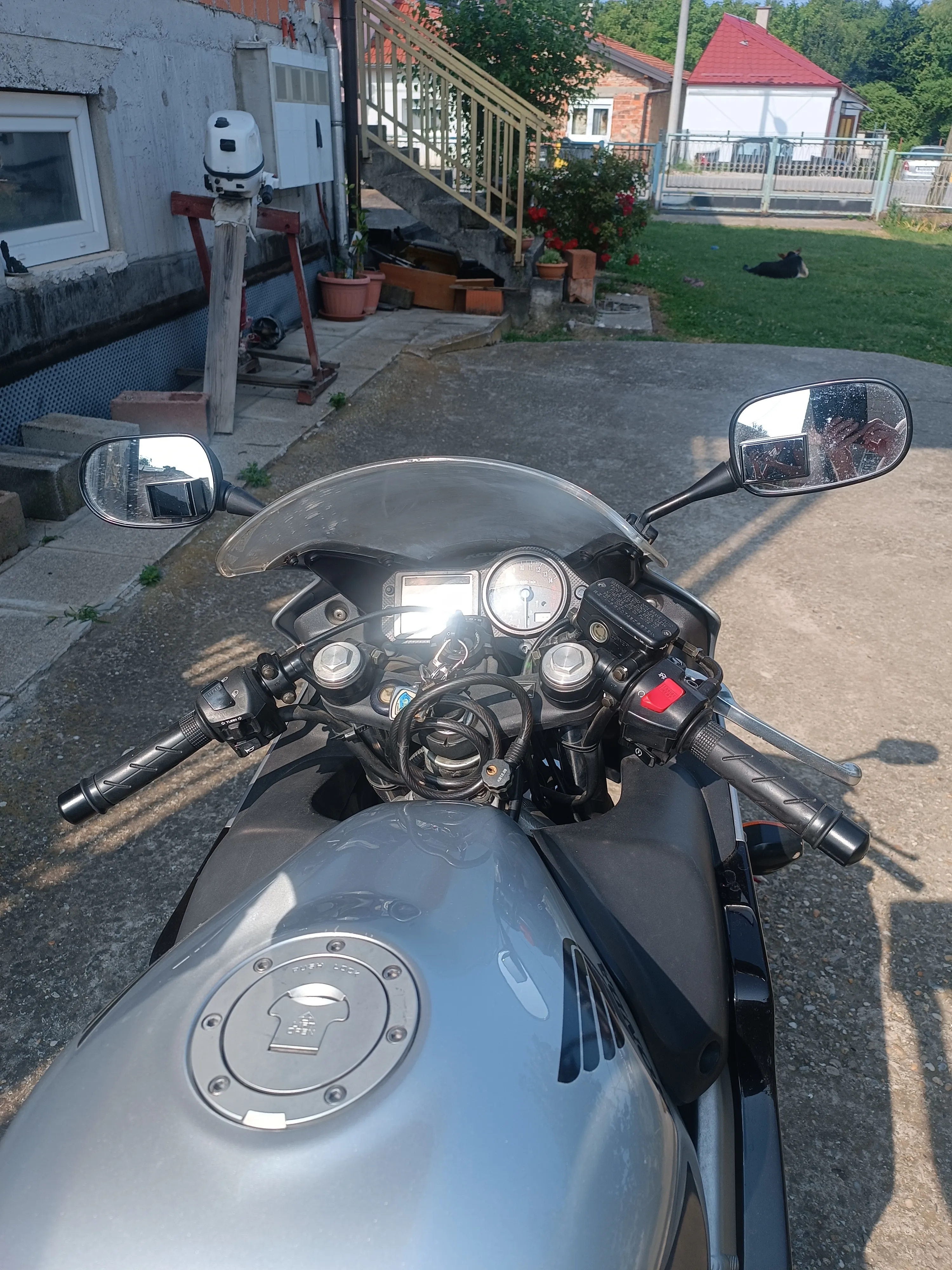 honda cbr 600f, 2006.g., 1 vlasnik, 4299eu. zg - slika 6