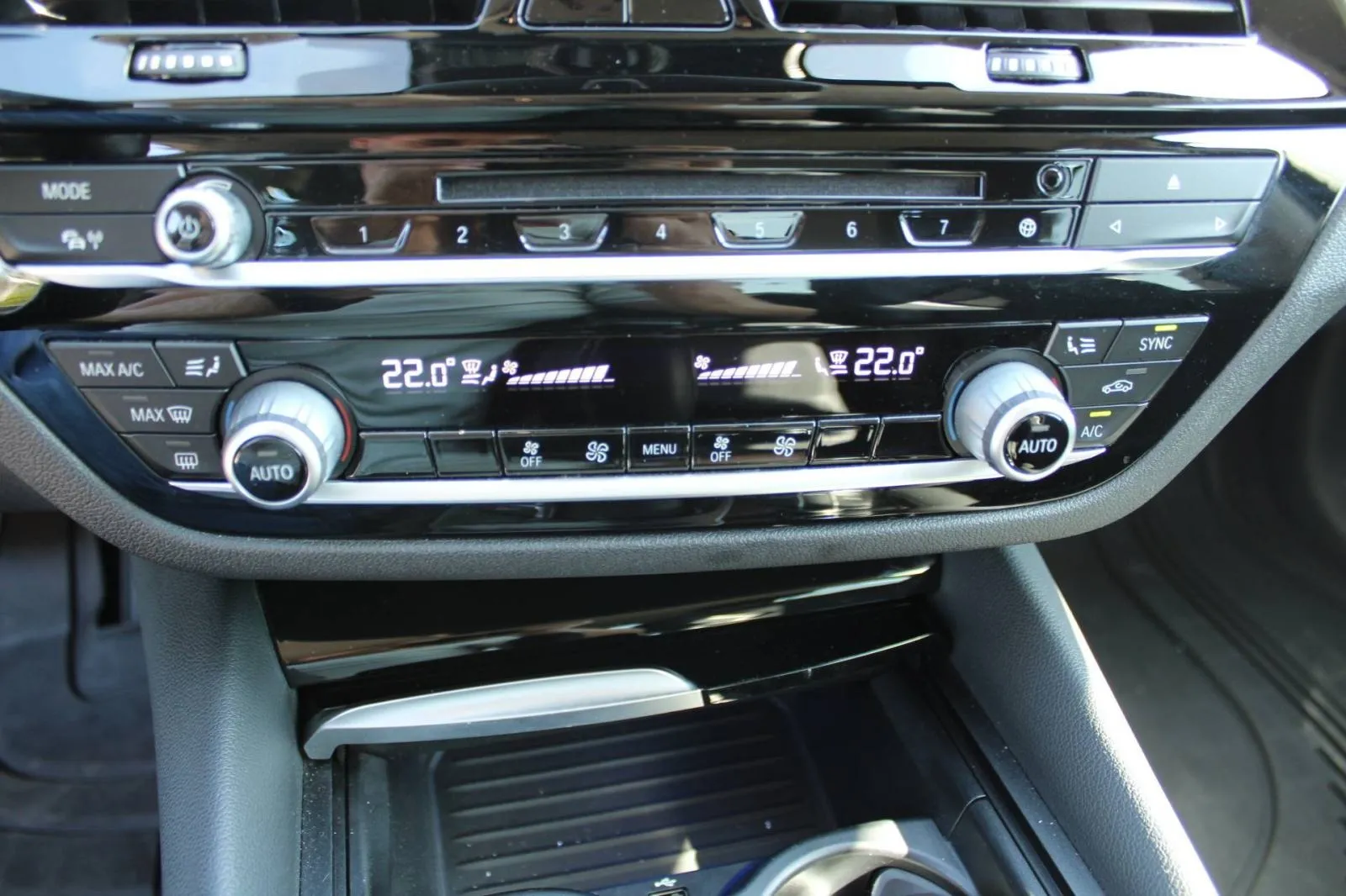 bmw serija 5 540d xdrive sportline automatik - nije uvoz - slika 18