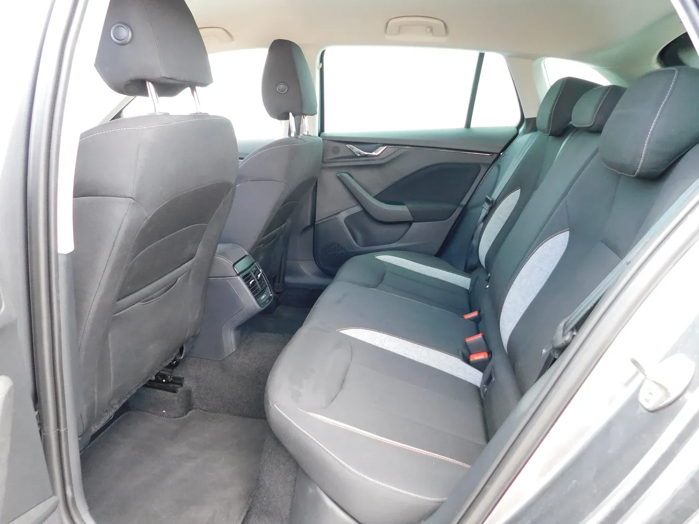 11748 škoda scala fl selection 1.0 tsi - slika 11