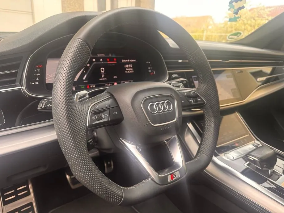 audi q8 50tdi s-line quattro 210kw 2020g black paket top stanje - slika 10