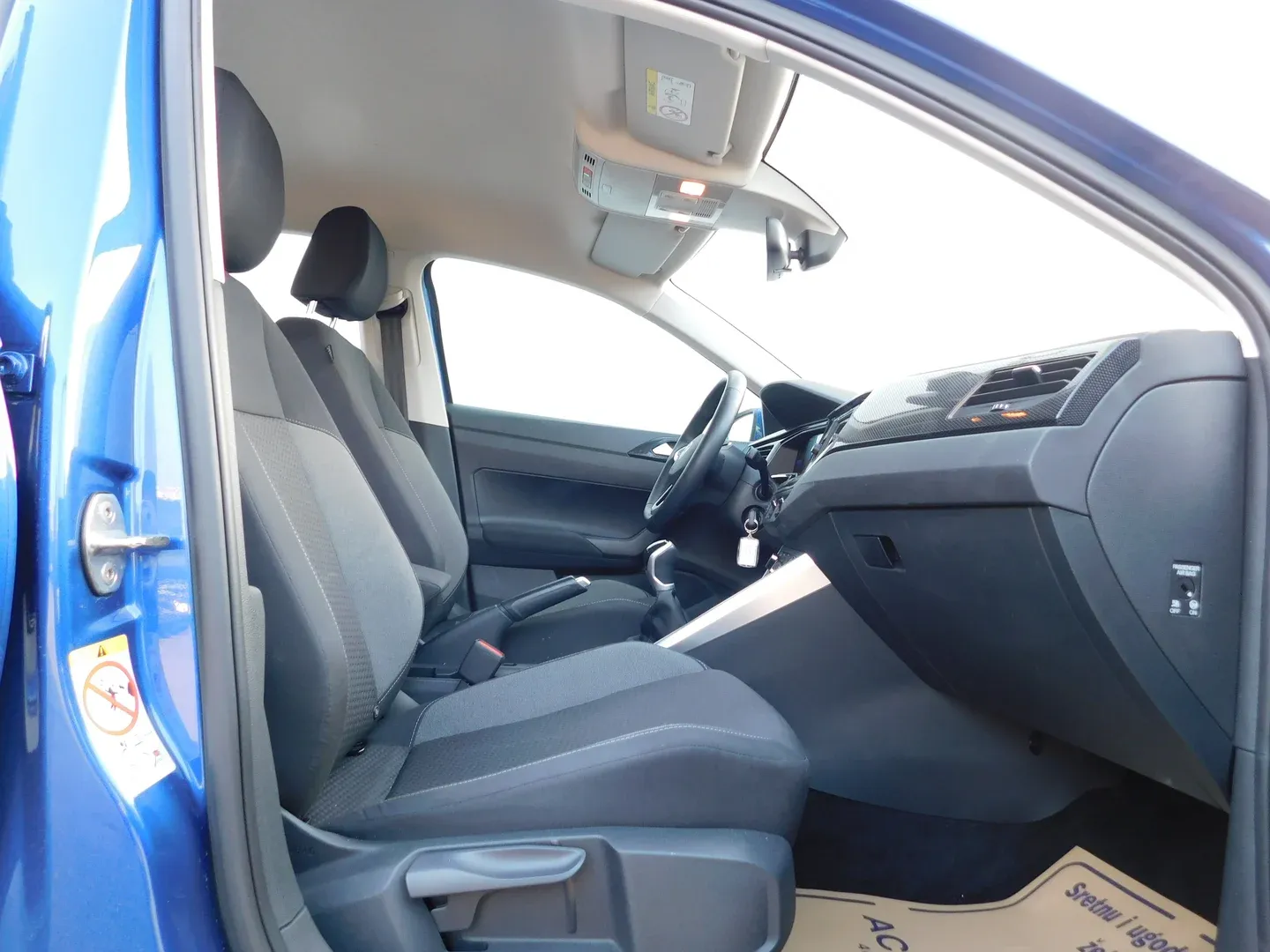 10794 volkswagen polo 1.0 tsi life - slika 10