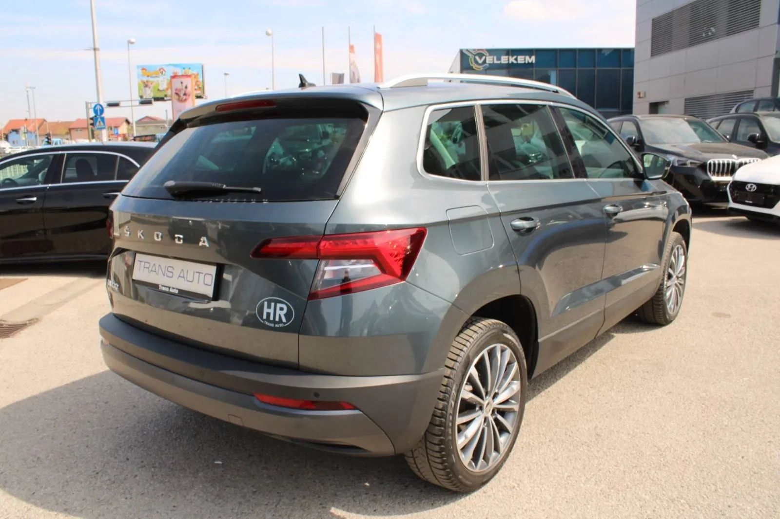 škoda karoq 1.6 tdi dsg style *led, navigacija, kamera* - slika 5