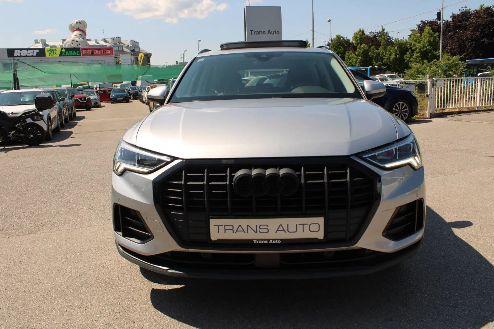 audi q3 35 tfsi automatik *panorama, led, navigacija, kamera* - slika 2