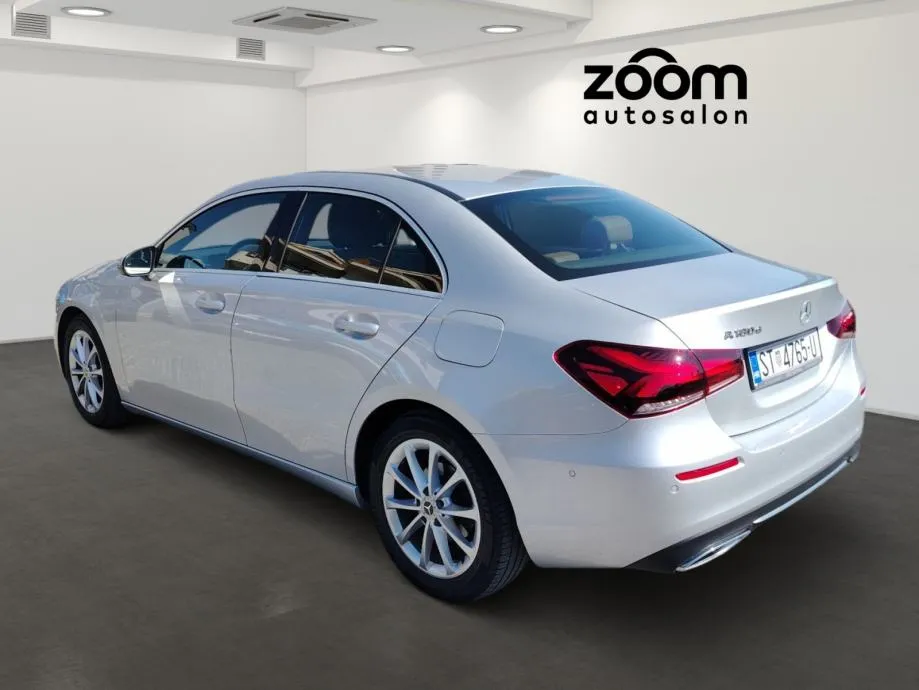 mercedes-benz a-klasa 180 d - slika 4